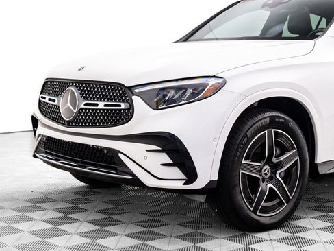 Certified 2025 Mercedes-Benz GLC 300 4MATIC image 37