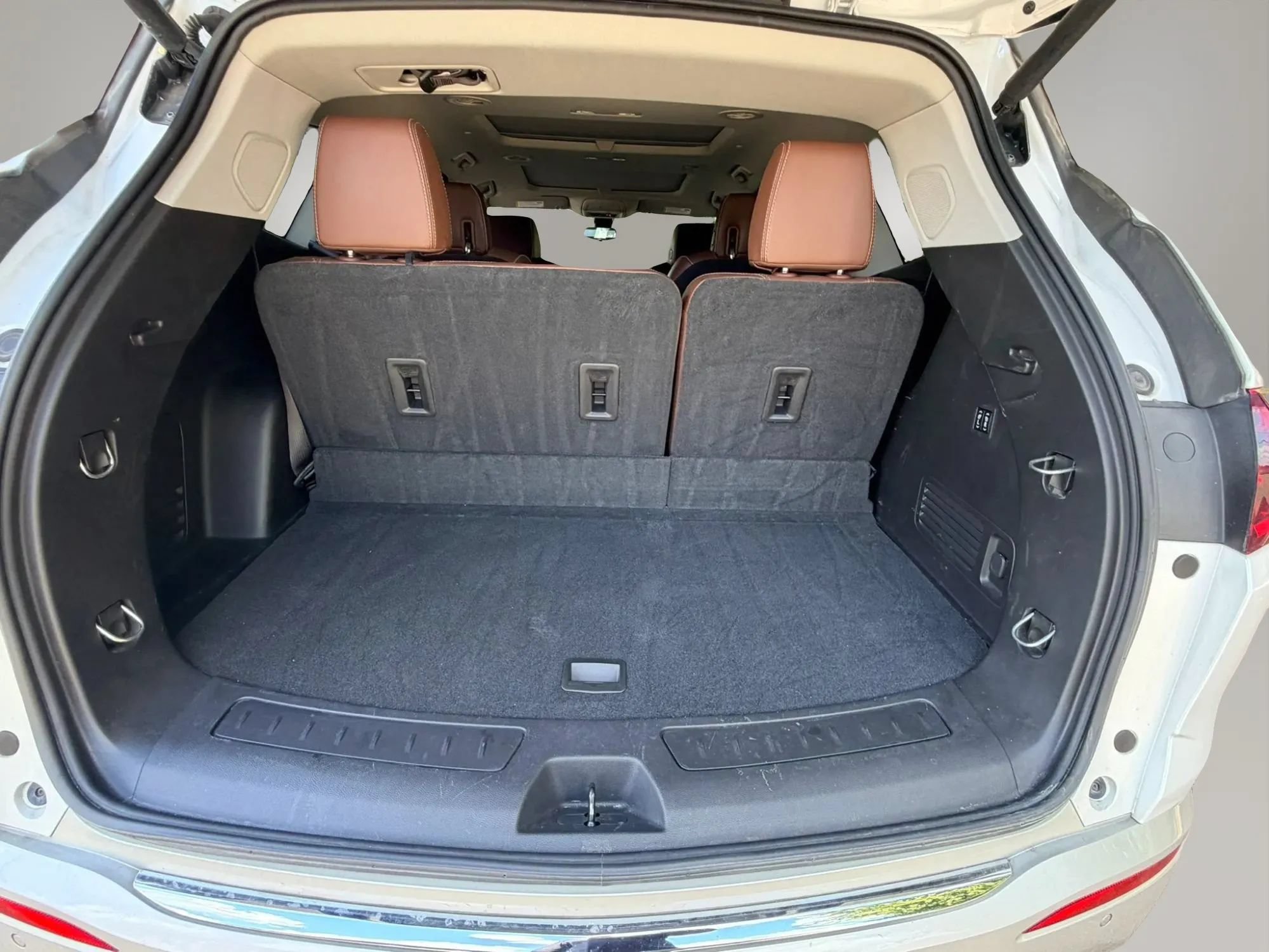 Used 2018 Buick Enclave Avenir w/ Avenir Technology Package FWD image 25