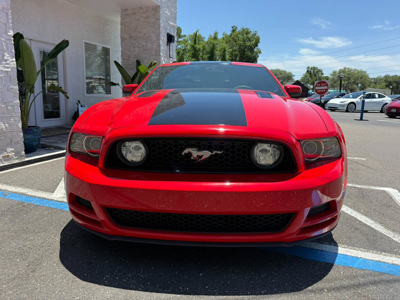Used 2014 Ford Mustang GT Premium w/ Comfort Package RWD image 9