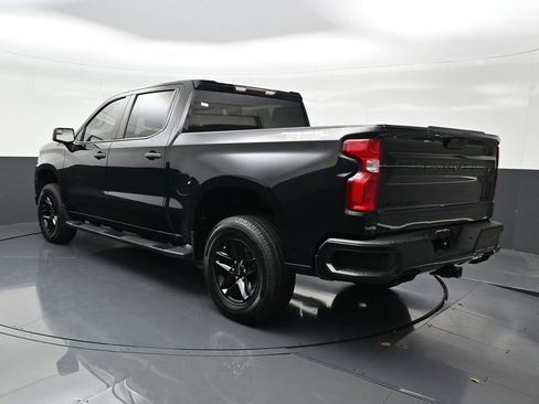 Used 2021 Chevrolet Silverado 1500 Custom Trail Boss w/ Midnight Edition image 3