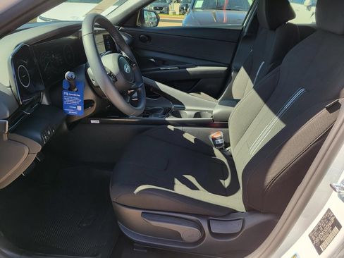 New 2026 Hyundai Elantra SEL w/ Cargo Package FWD image 14
