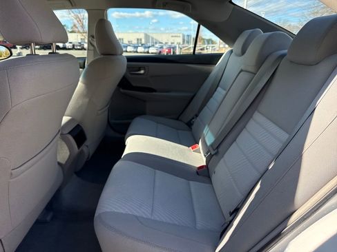 Used 2016 Toyota Camry LE image 26
