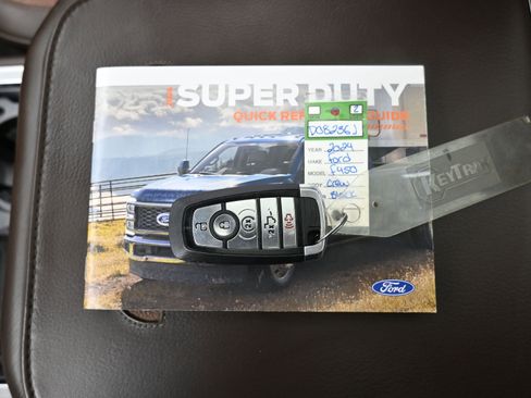 Used 2024 Ford F450 King Ranch w/ FX4 Off-Road Package image 20
