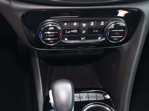 Used 2023 Buick Encore GX Essence w/ Experience Buick Package image 26