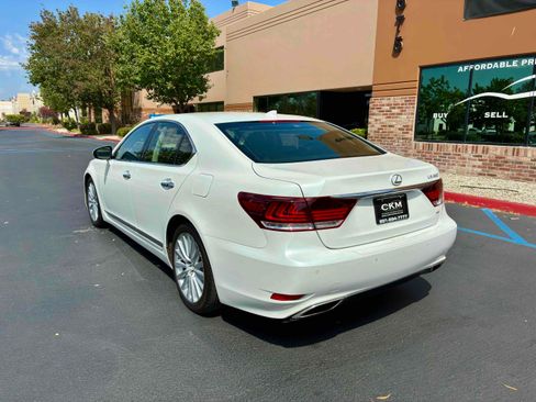 Used 2014 Lexus LS 460 AWD w/ Comfort Package image 10