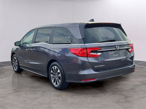 Certified 2024 Honda Odyssey EX-L image 6