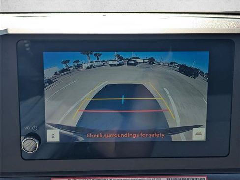 Used 2025 Toyota Tacoma SR5 AWD/4WD image 14