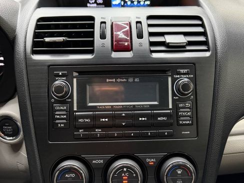 Used 2015 Subaru Forester 2.5i Touring AWD/4WD image 27