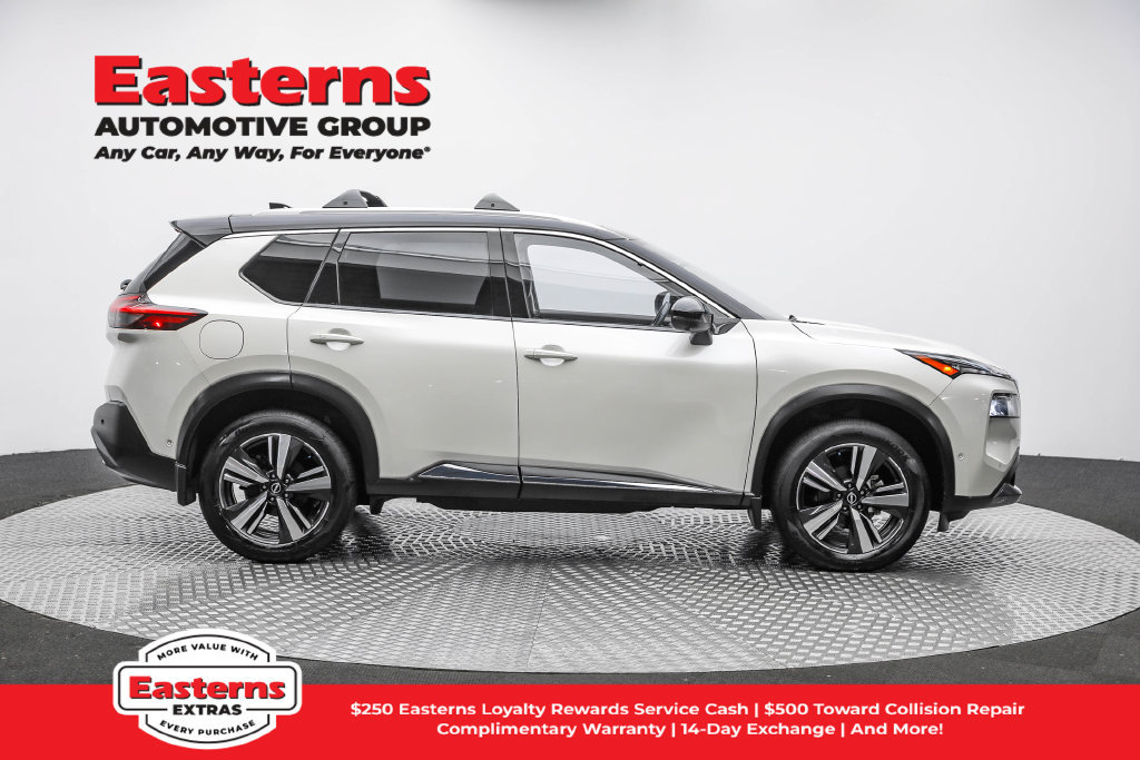 Used 2023 Nissan Rogue SL w/ SL Premium Package AWD/4WD image 5