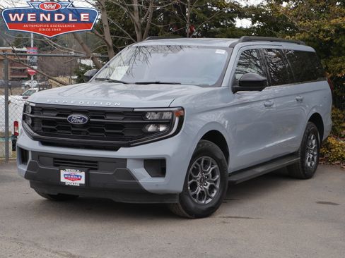 Certified 2025 Ford Expedition Max Active image 1