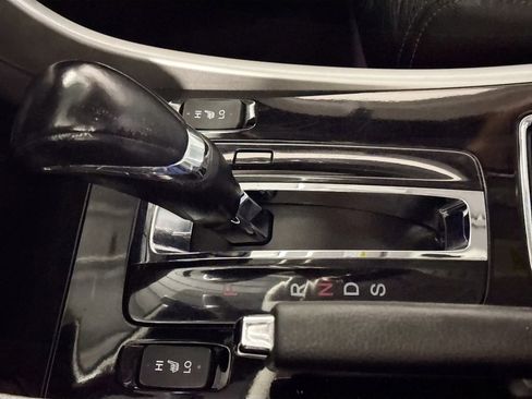 Used 2017 Honda Accord Touring image 18