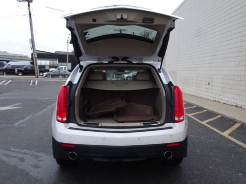 Used 2013 Cadillac SRX Luxury w/ Driver Awareness Package image 7