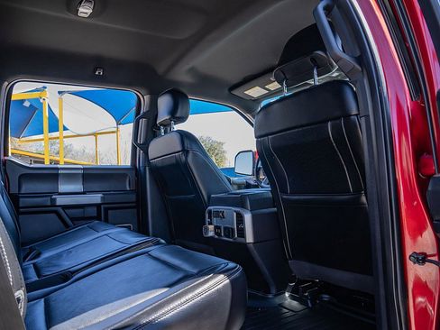 Used 2017 Ford F150 Lariat image 22