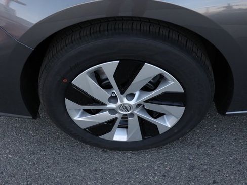 New 2025 Nissan Altima 2.5 S image 11