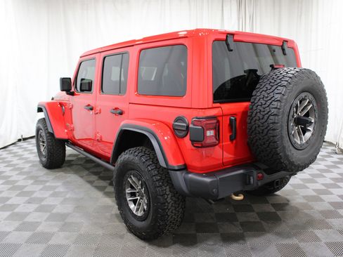 Used 2024 Jeep Wrangler Unlimited Rubicon 392 image 35