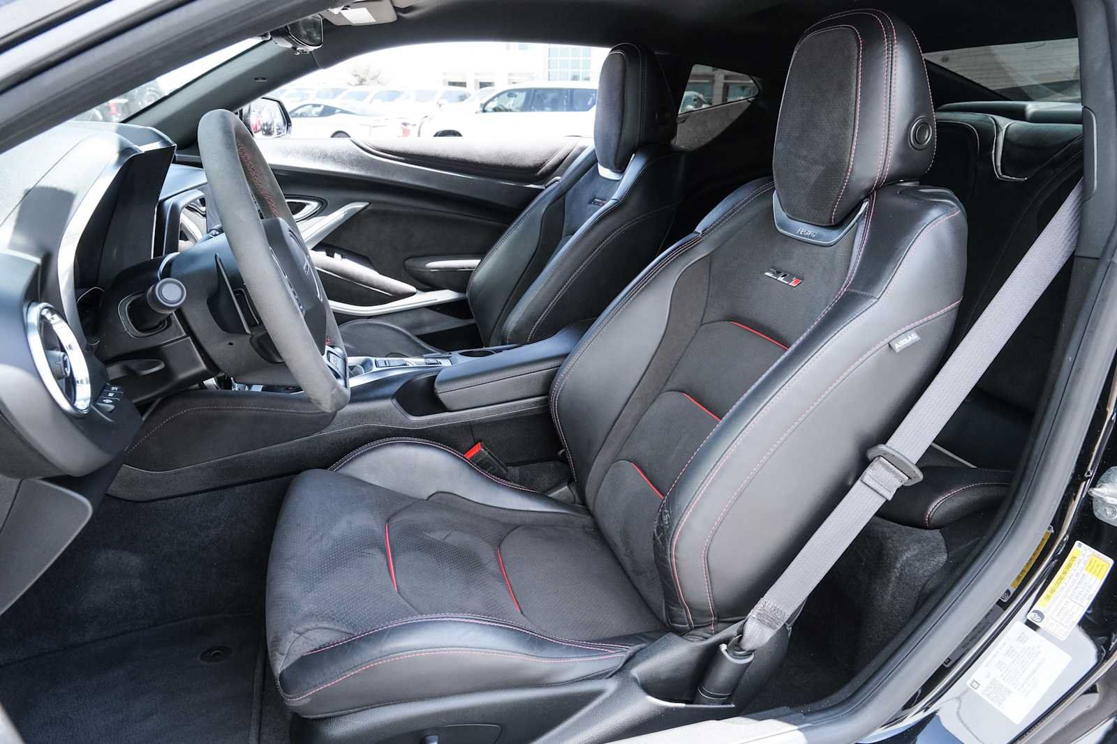 Used 2021 Chevrolet Camaro ZL1 RWD image 30