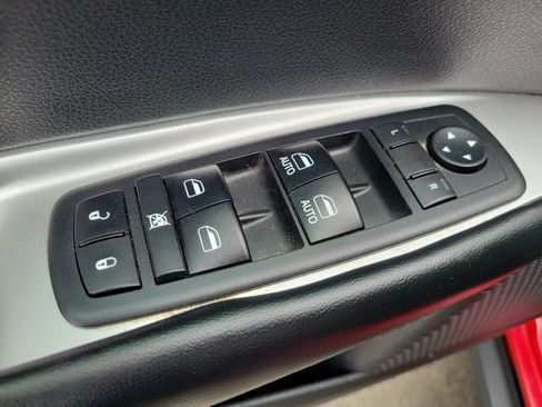 Used 2017 Dodge Journey GT w/ Driver Convenience Group FWD image 21
