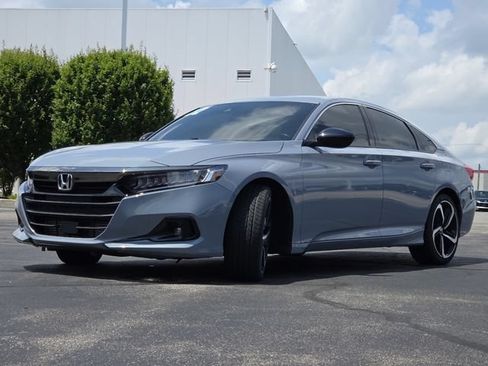 Used 2022 Honda Accord Sport image 9