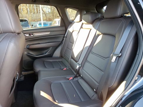 Used 2024 MAZDA CX-5 Signature image 8