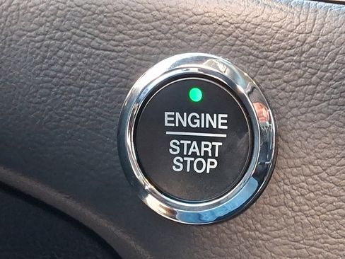 Used 2024 Ford Edge SEL w/ Convenience Package image 26