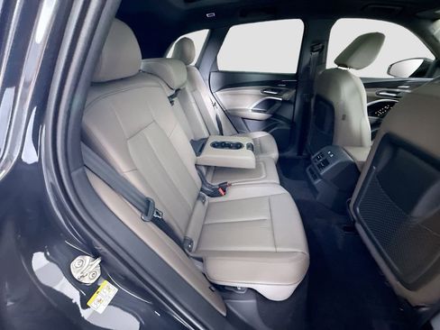 New 2026 Audi Q5 Premium AWD/4WD image 23
