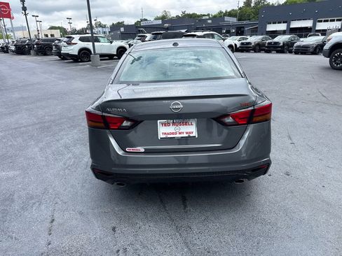 New 2026 Nissan Altima 2.5 SR FWD image 4
