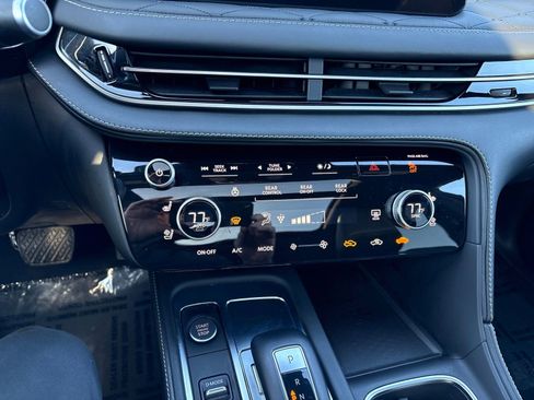 Certified 2023 INFINITI QX60 Autograph w/ Cargo Package image 17