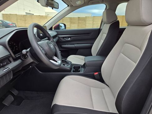 Used 2026 Honda CR-V LX image 9