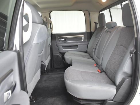 Used 2018 RAM 1500 Big Horn AWD/4WD image 26