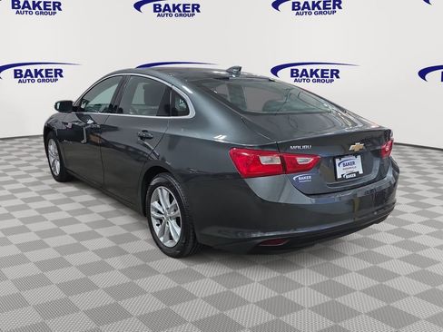 Used 2017 Chevrolet Malibu LT w/ Leather Package image 7