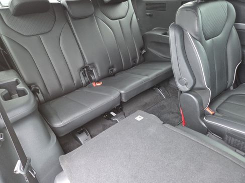 Used 2025 Hyundai Palisade SEL FWD image 22