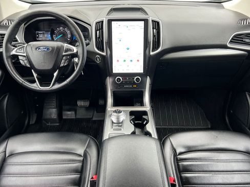 Used 2022 Ford Edge SEL w/ Convenience Package AWD/4WD image 3
