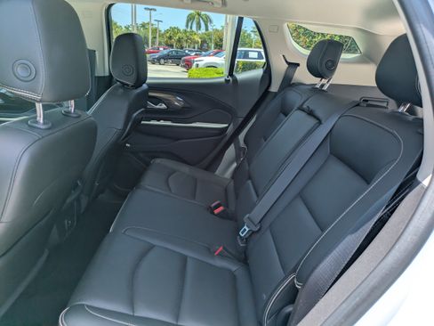 Used 2019 GMC Terrain Denali w/ Advanced Safety Package FWD image 13