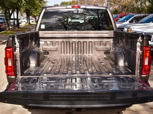 Certified 2022 Ford F150 XLT w/ Equipment Group 302A High image 38