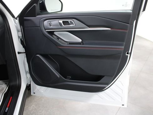 New 2026 Ford Explorer ST w/ Sun And Sound Package image 31