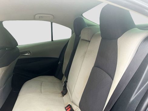 Used 2020 Toyota Corolla LE image 22