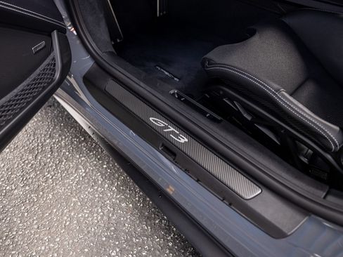 Certified 2025 Porsche 911 GT3 RWD image 49