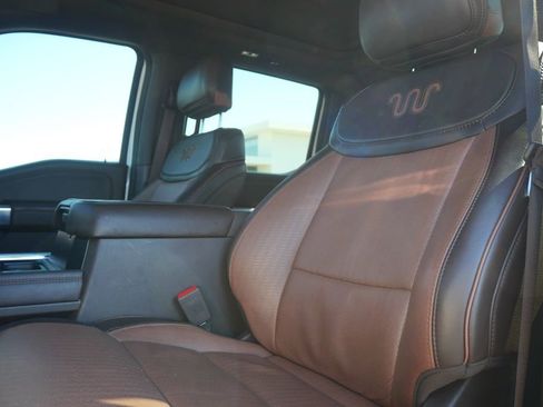 Used 2025 Ford F450 King Ranch w/ FX4 Off-Road Package image 12