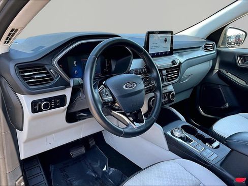 Certified 2024 Ford Escape Active w/ Cold Weather Package FWD image 14