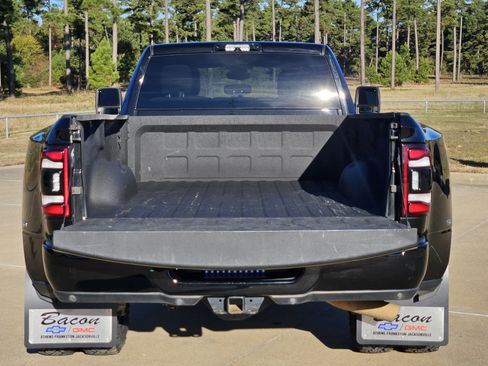 Used 2024 RAM 3500 Big Horn w/ Night Edition image 9
