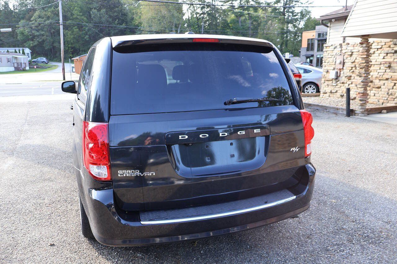 Used 2014 Dodge Grand Caravan R/T w/ Driver Convenience Group FWD image 7