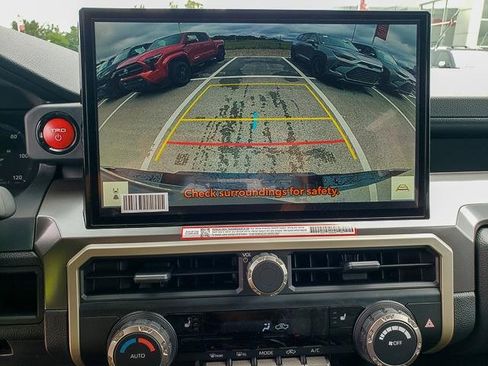 New 2025 Toyota Tacoma TRD Off-Road image 13