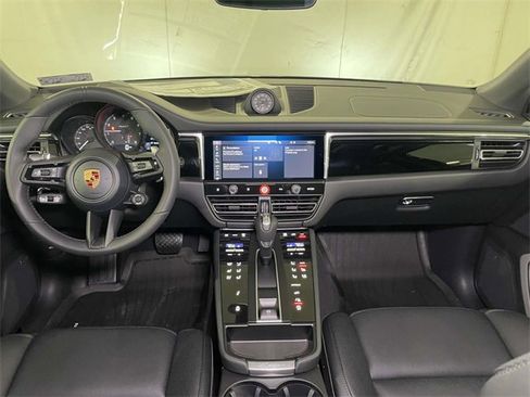 New 2026 Porsche Macan Turbo image 26