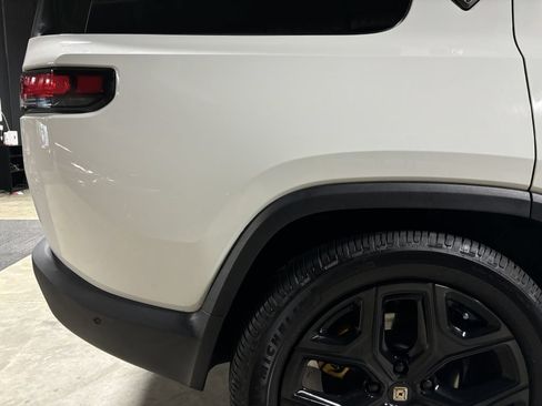 Used 2024 Rivian R1S Adventure AWD/4WD image 24