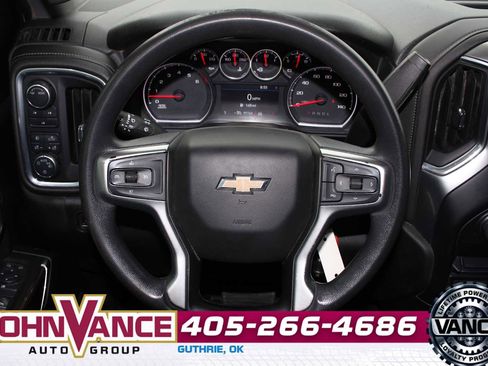Used 2020 Chevrolet Silverado 2500 LT image 30