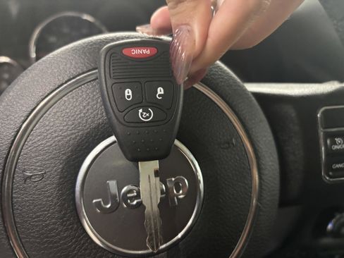 Used 2017 Jeep Wrangler Unlimited Sport w/ Quick Order Package 24S image 24