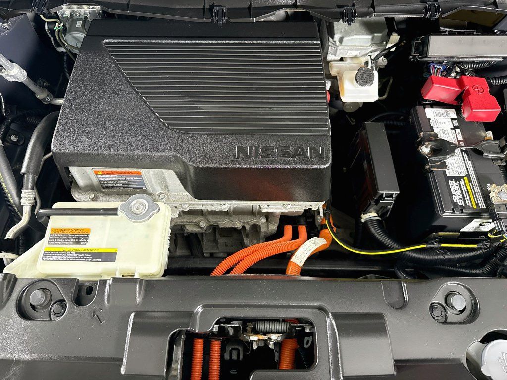 Used 2022 Nissan Leaf S FWD image 31
