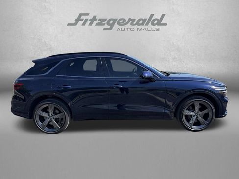 Used 2023 Genesis GV70 2.5T w/ Sport Prestige Package AWD/4WD image 3
