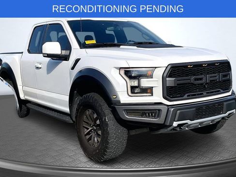 Used 2019 Ford F150 Raptor w/ Equipment Group 802A Luxury AWD/4WD image 1