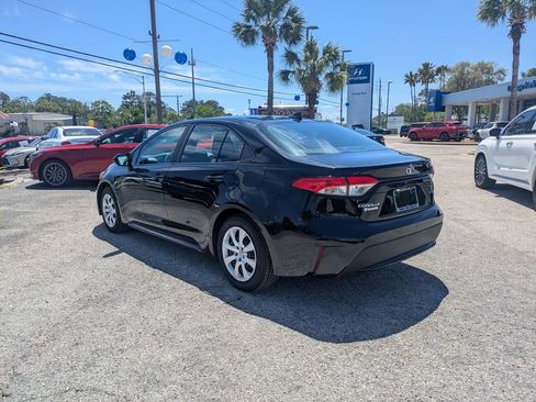 Used 2020 Toyota Corolla LE image 5